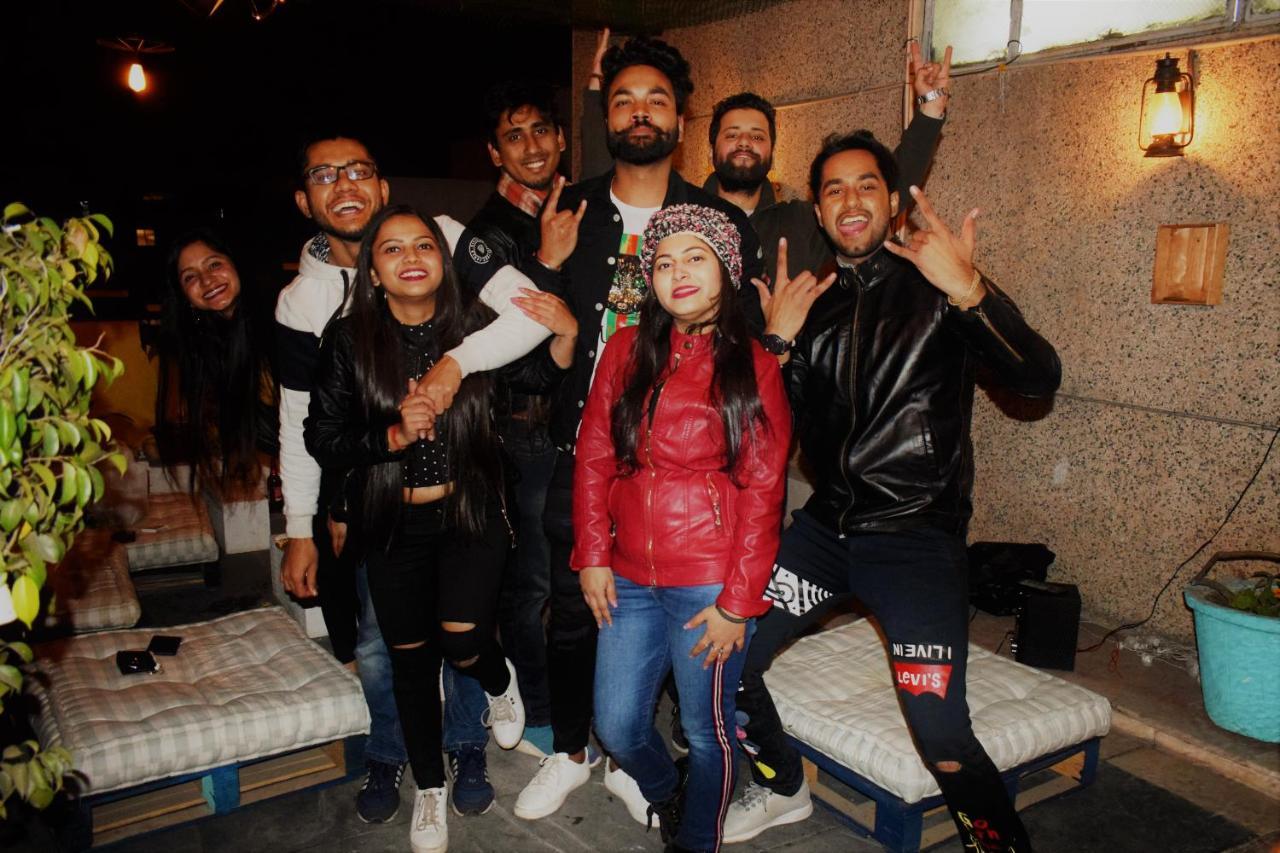 Bunkmates Pansiyon Yeni Delhi Dış mekan fotoğraf