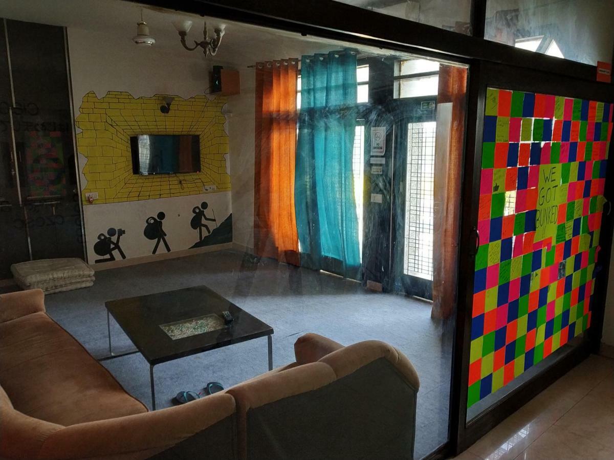 Bunkmates Pansiyon Yeni Delhi Dış mekan fotoğraf