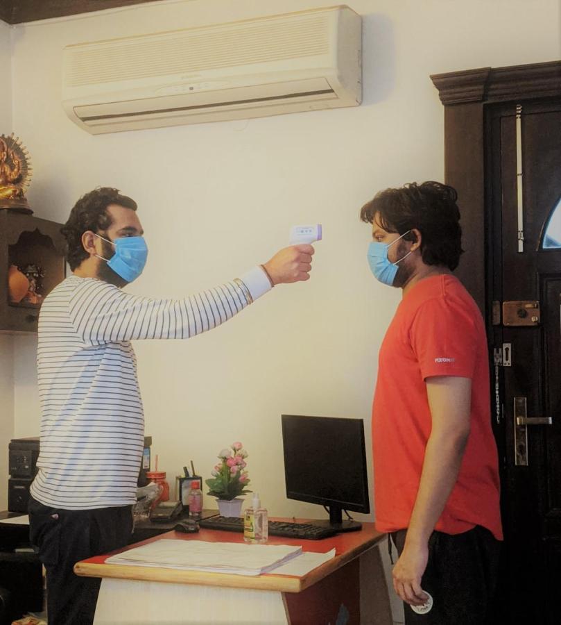Bunkmates Pansiyon Yeni Delhi Dış mekan fotoğraf